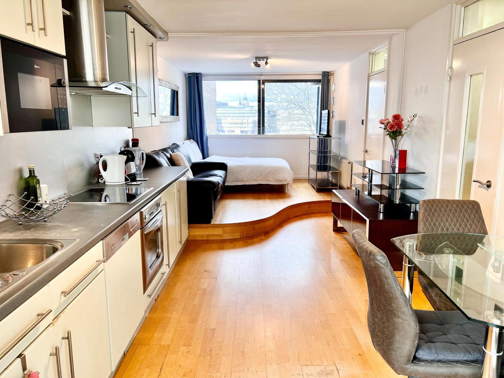 Great River Thames View Entire Apartment In The Most Central London Exterior photo