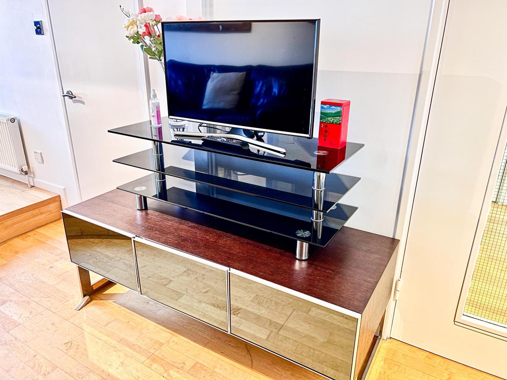 Great River Thames View Entire Apartment In The Most Central London Exterior photo