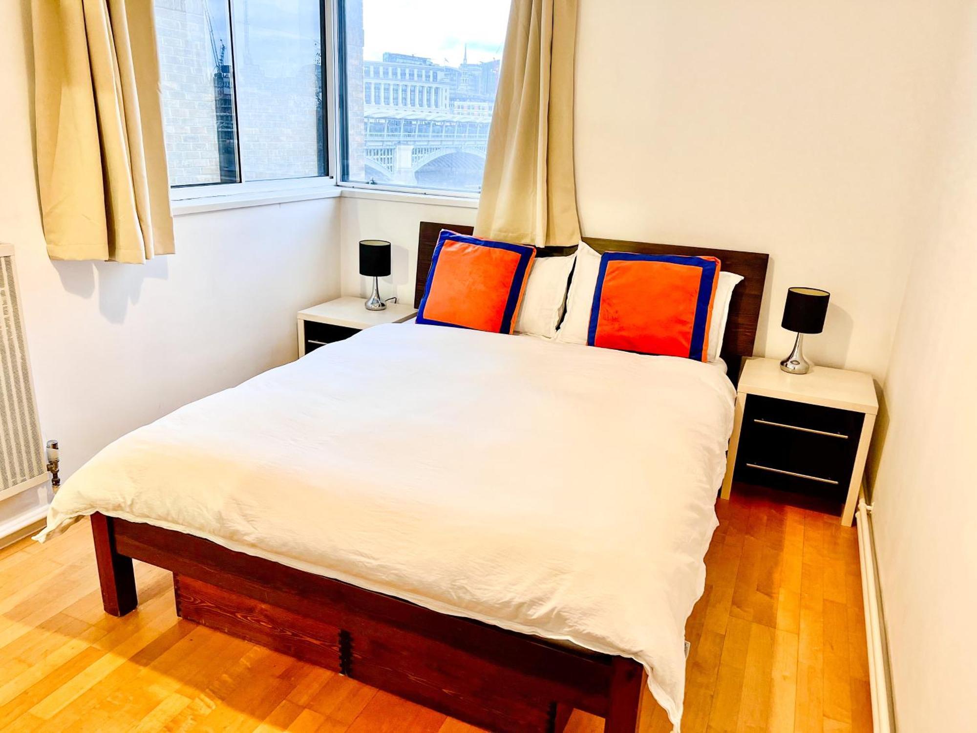 Great River Thames View Entire Apartment In The Most Central London Exterior photo