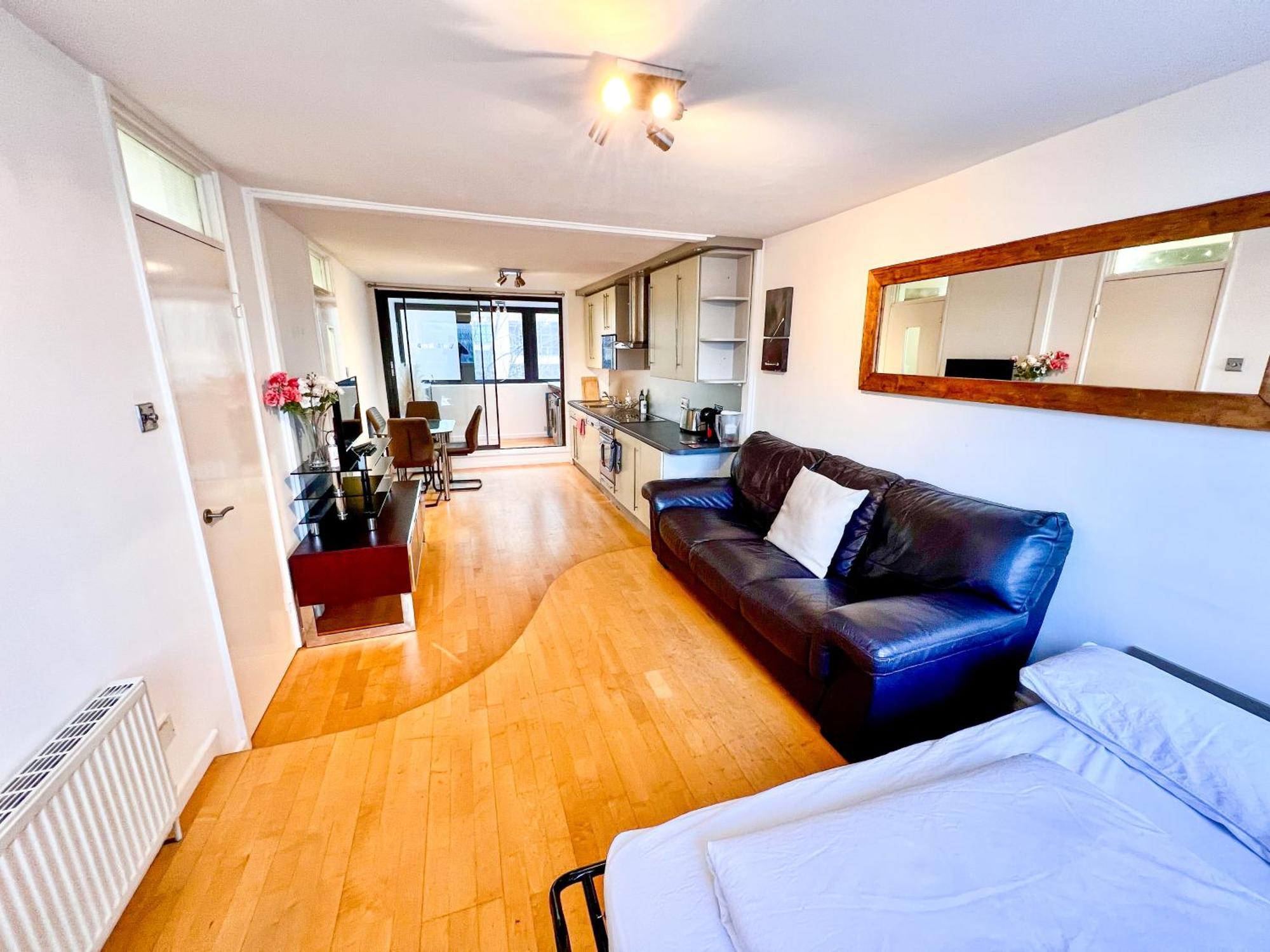 Great River Thames View Entire Apartment In The Most Central London Exterior photo